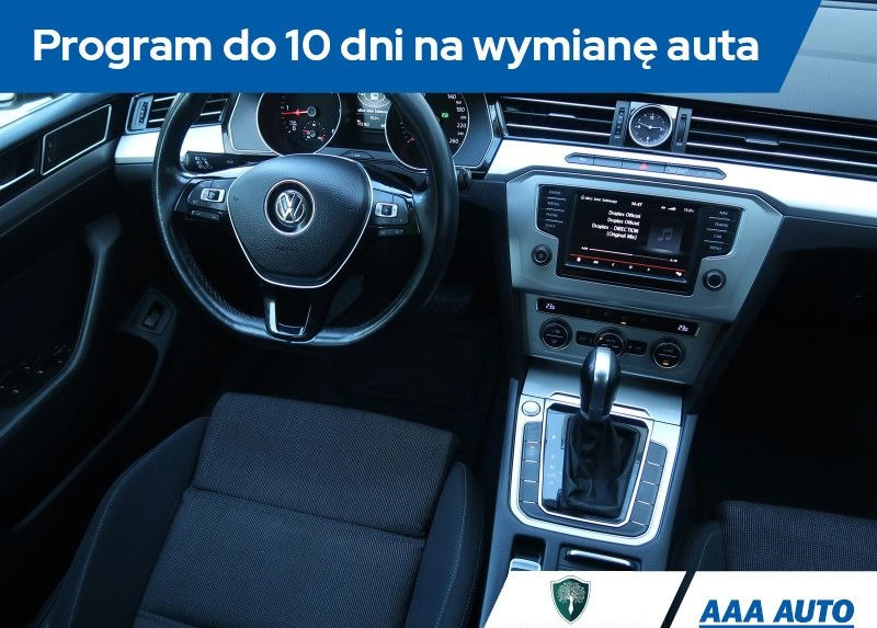 Volkswagen Passat cena 55000 przebieg: 172160, rok produkcji 2015 z Radomyśl Wielki małe 436